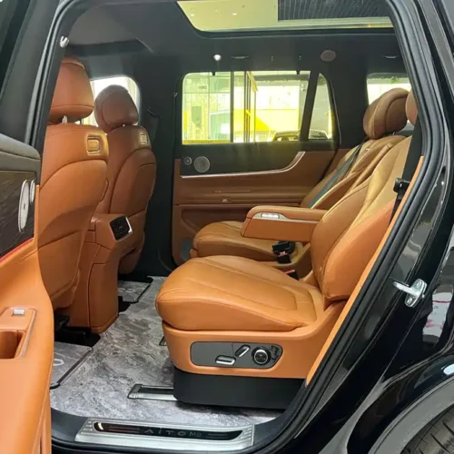 900x675_0_q87_c42_autohomecar__ChxpV2kxK5-AIKm1AAmvU6L-aAA576.jpg.webp Used AITO M9 2024 extended range Max version 42kWh 6-seater version