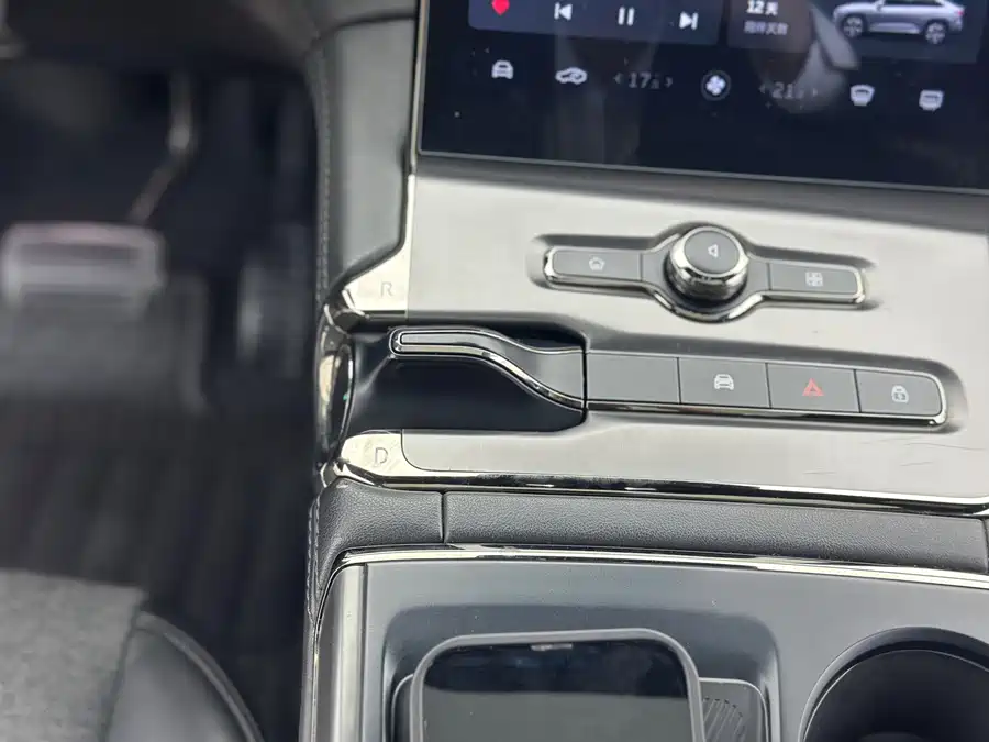 900x675_0_q87_c42_autohomecar__ChxpV2kxPbqAVr4MAAXD2SQC3O8314.jpg.webp Used NIO EC6 2020 615KM Performance Edition