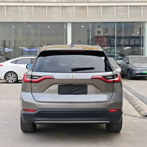 900x675_0_q87_c42_autohomecar__ChxpV2kxVdSAMHieAAWrG4YsBUc922.jpg.webp Used NIO ES8 2018 model 355KM base version six-seater version