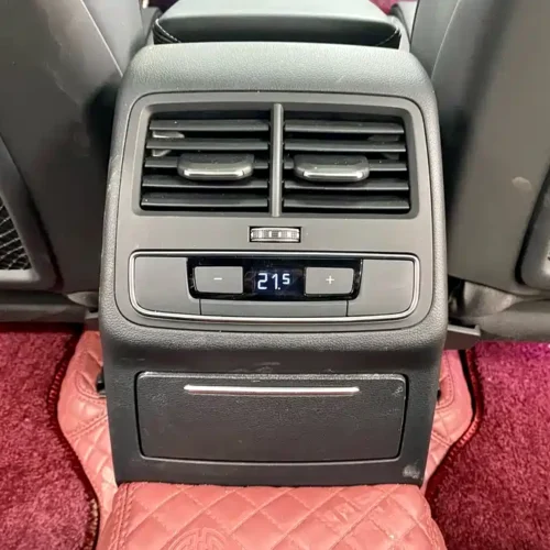 900x675_0_q87_c42_autohomecar__ChxpV2kyQ0SAYpAiAAvRlCtMlYs505.jpg.webp Used Audi A4L 2024 40 TFSI luxury and dynamic model