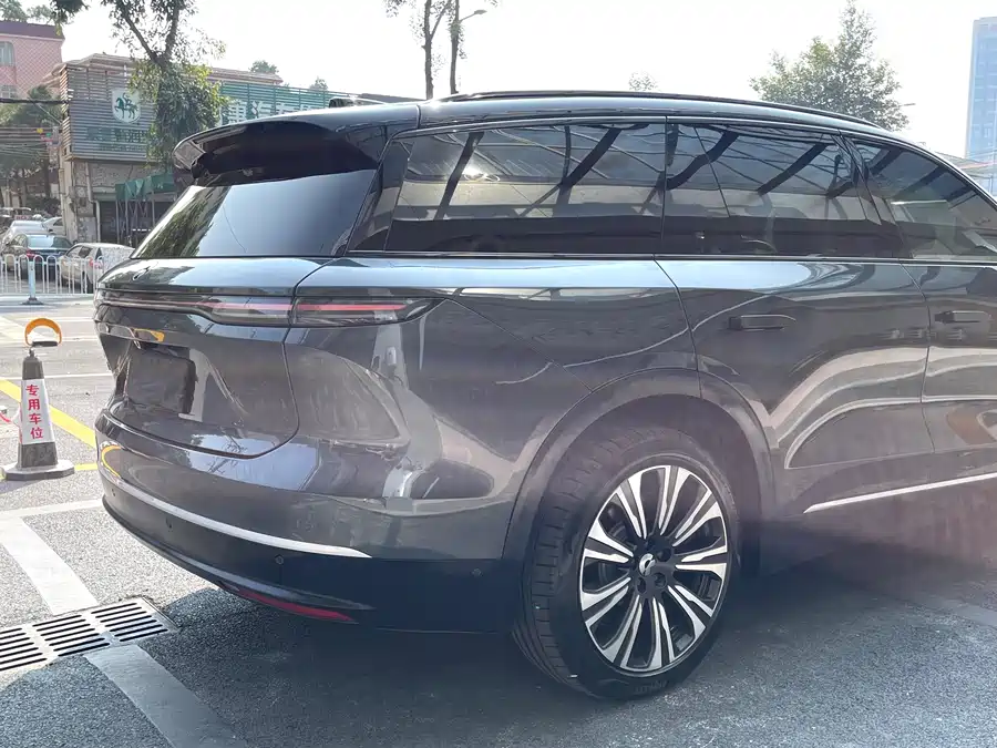 Used NIO ES8 2023 model 75kWh