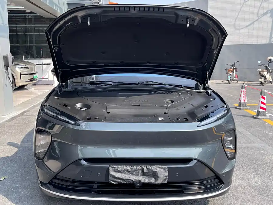 Used NIO ES8 2023 model 75kWh