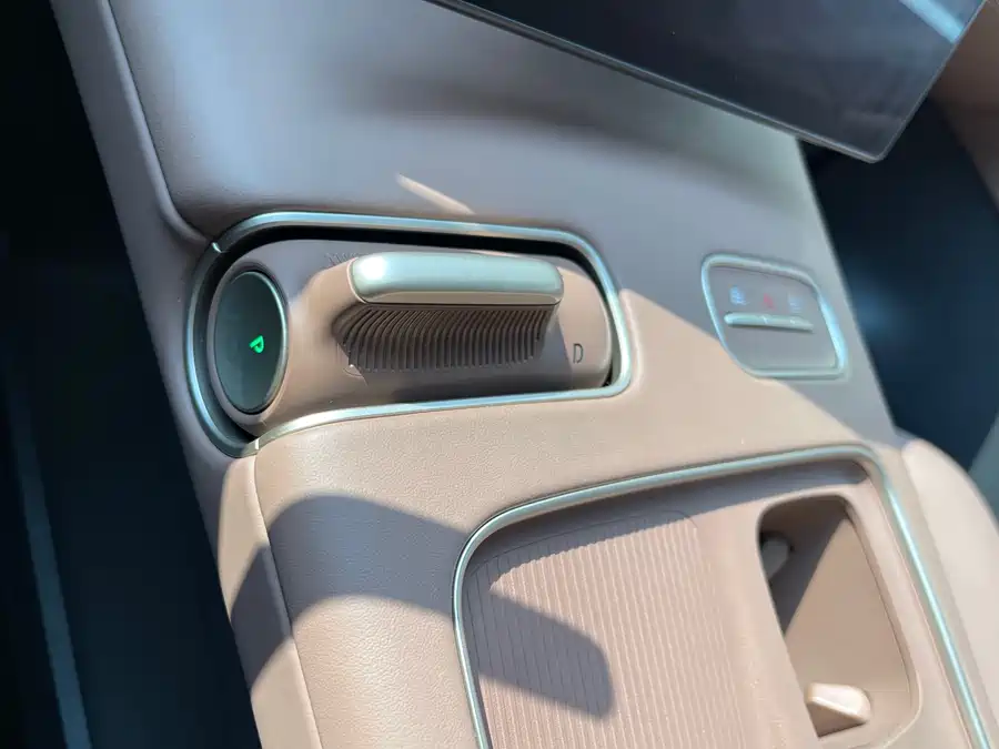 Used NIO ES8 2023 model 75kWh