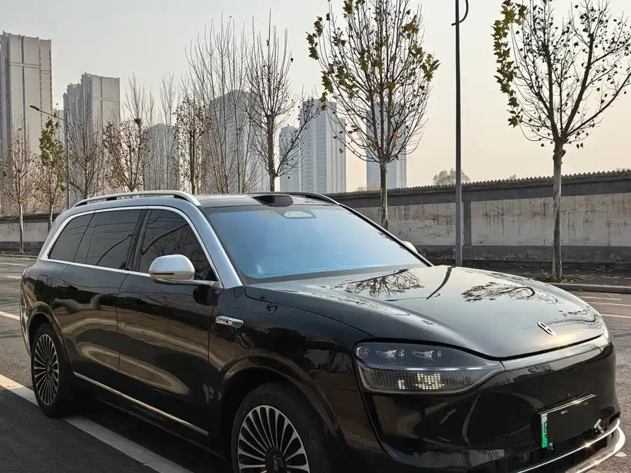 900x675_0_q87_c42_autohomecar__ChxpV2lA35qAQKU8AAqGPc4ezA0009.jpg.webp Used AITO M9 2024 extended range Max version 52kWh 6-seater version