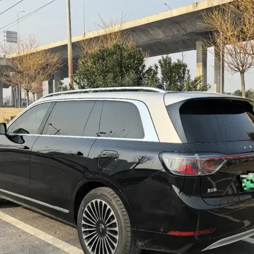 900x675_0_q87_c42_autohomecar__ChxpV2lA36SAfT1VAAvtWnEljWA792.jpg.webp Used AITO M9 2024 extended range Max version 52kWh 6-seater version