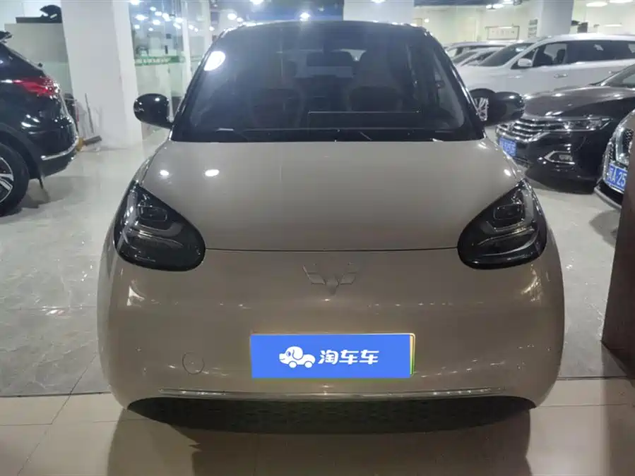Used Wuling Bingo 2024 model 333km Lingxi Internet model
