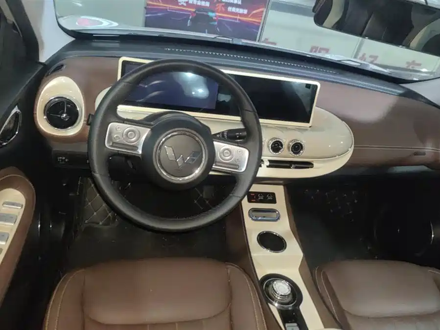 Used Wuling Bingo 2024 model 333km Lingxi Internet model