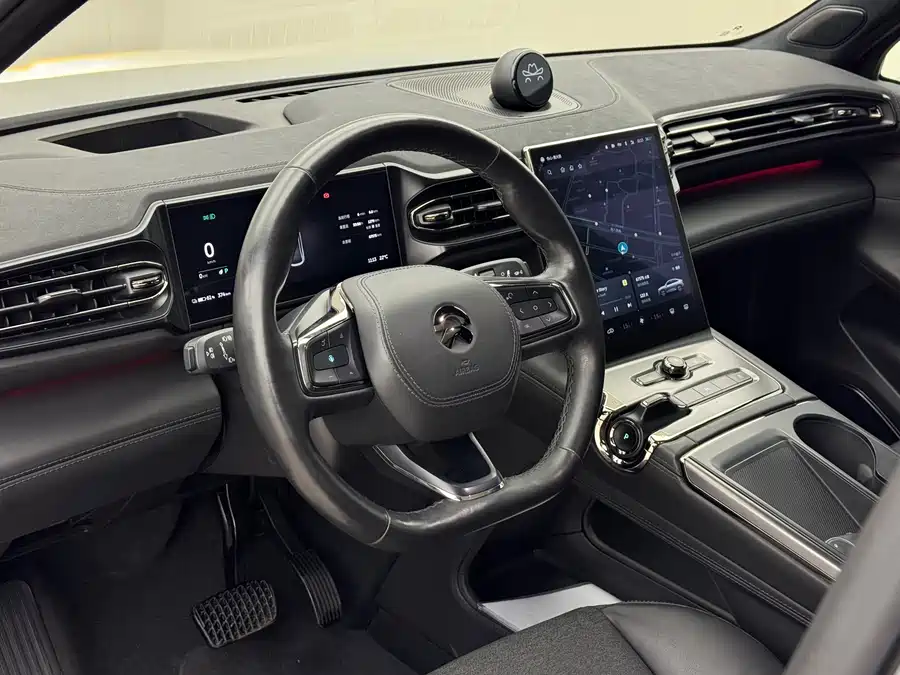 900x675_0_q87_c42_autohomecar__ChxpV2lCM9SACLwhAAm9b1tSLiY650.jpg.webp Used NIO EC6 2020 615KM Performance Edition