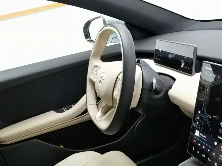 900x675_0_q87_c42_autohomecar__ChxpV2lCgy-AK6tFAAFS7ZAbbrI427.jpg.webp Used NIO ET5T 2024 model 75kWh Touring