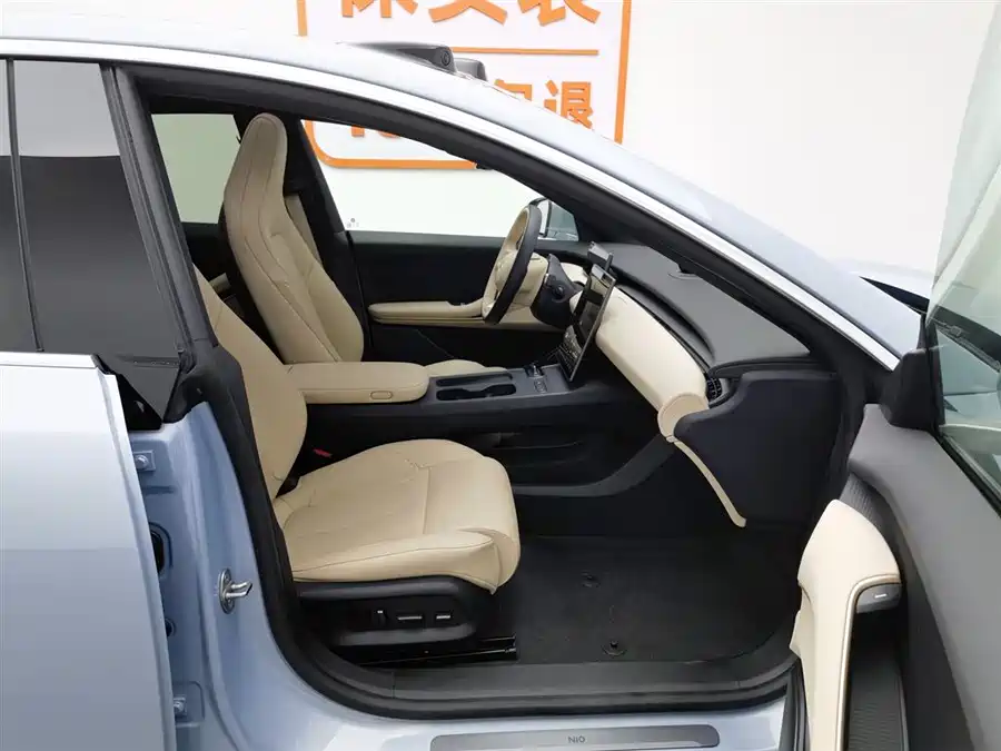 900x675_0_q87_c42_autohomecar__ChxpV2lCgzCALAMZAAFtQ8AhlXQ730.jpg.webp Used NIO ET5T 2024 model 75kWh Touring