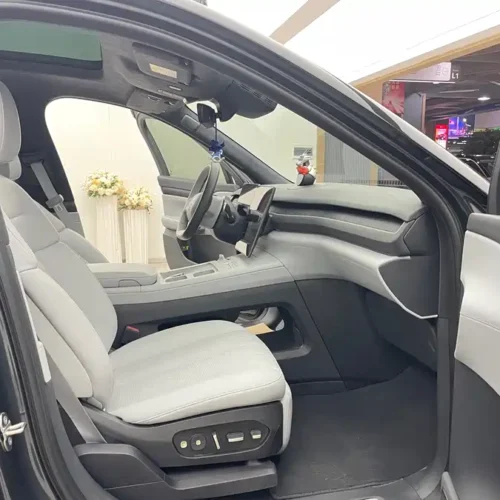 900x675_0_q87_c42_autohomecar__ChxpV2lD1FCAMtEmAAhkblk-S4g819.jpg.webp Used NIO ES8 2023 model 100kWh