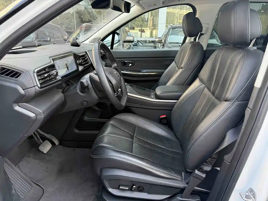 900x675_0_q87_c42_autohomecar__ChxpV2lDMqqAdO_AAAgizJIXZIk907.jpg.webp Used NIO ES8 2022 100kWh seven-seater version