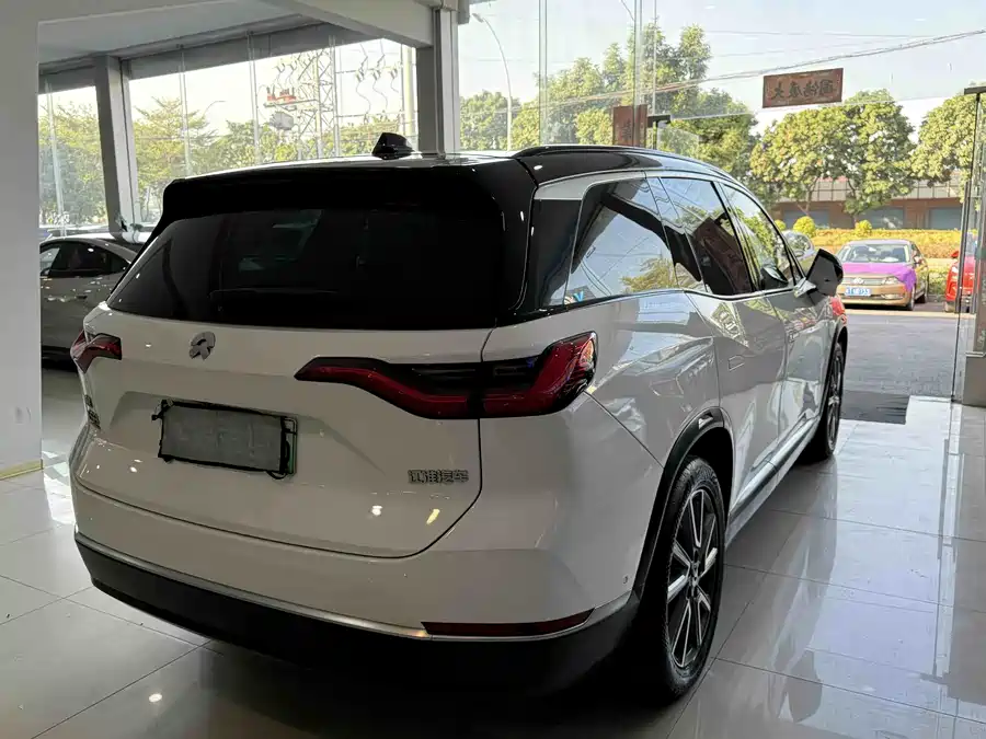 900x675_0_q87_c42_autohomecar__ChxpV2lDMrmAP4BdAAUanyLZVN8429.jpg.webp Used NIO ES8 2022 100kWh seven-seater version