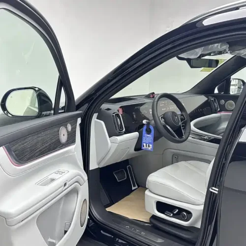 900x675_0_q87_c42_autohomecar__ChxpV2lDmSqAWm2PAAVwhn2oxMU241.jpg.webp Used AITO M9 2024 extended range Ultra version 42kWh 6-seater version