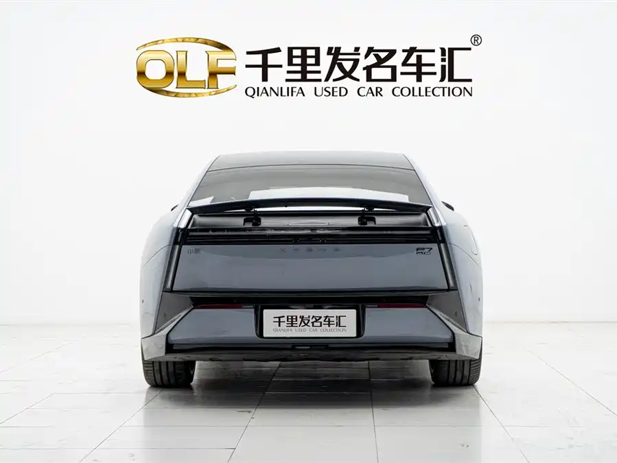 900x675_0_q87_c42_autohomecar__ChxpV2lE9RGAI-pQAAEGwk6Aqhk204.jpg.webp Used Xpeng P7 2025 702 Long Battery Life Ultra