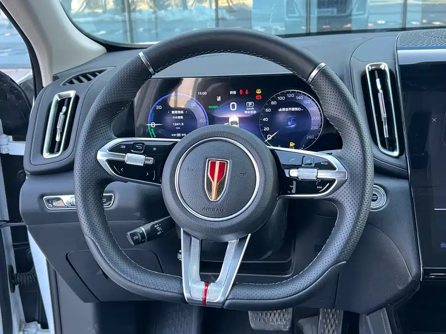 Used Hongqi HS3 PHEV 2025 model 117km Jinwei PLUS version