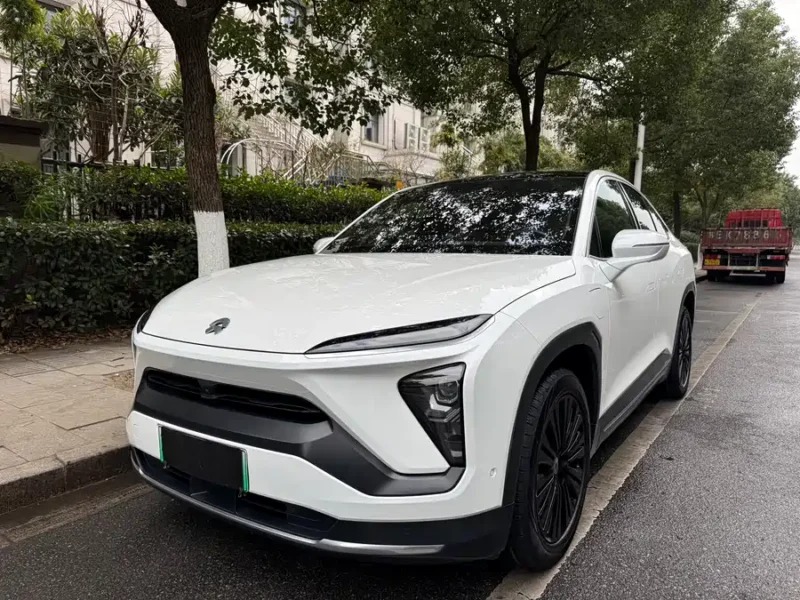 900x675_0_q87_c42_autohomecar__ChxpV2lFDAuAKHrzAA7wpoYDKLU220.jpg.webp Used NIO EC6 2020 430KM Sports Edition