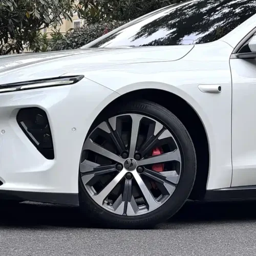 900x675_0_q87_c42_autohomecar__ChxpV2lFQISAIPwcAAcDFStzdJ8041.jpg.webp Used NIO ET7 2022 model 100kWh first edition