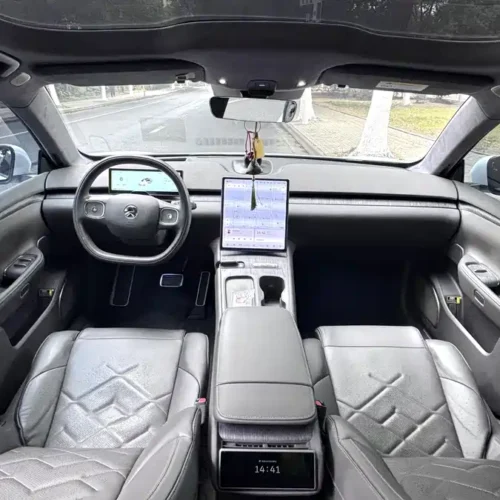 900x675_0_q87_c42_autohomecar__ChxpV2lFQIeACcW4AAabE4bqAXE155.jpg.webp Used NIO ET7 2022 model 100kWh first edition