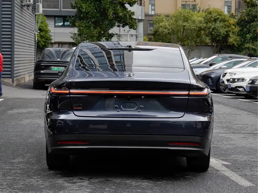 900x675_0_q87_c42_autohomecar__ChxpV2lGDxmAbQ0pAAl3EFezNFg818.jpg.webp Used NIO ET7 2022 model 100kWh first edition