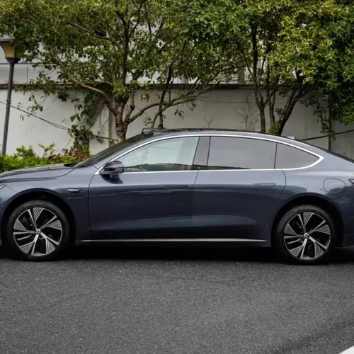 900x675_0_q87_c42_autohomecar__ChxpV2lGEsmAAhamAAzbWb9O438363.jpg.webp Used NIO ET7 2024 75kWh Executive Edition