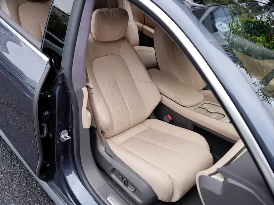 900x675_0_q87_c42_autohomecar__ChxpV2lGEtqAbBadAAhHla3XWH0773.jpg.webp Used NIO ET7 2024 75kWh Executive Edition