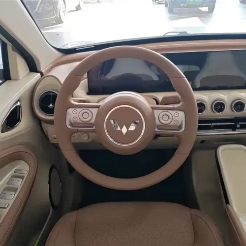 900x675_0_q87_c42_autohomecar__ChxpV2lGFOuAY0BfAAGs18J0tII072.jpg.webp Used Wuling Bingo 2025 model 410km Lingxi exclusive model