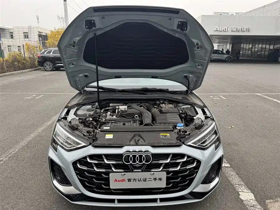 Used Audi A3 2025 A3L Limousine 35TFSI Flying Spur Exclusive + Luxury Premium Package