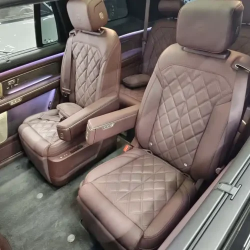 900x675_0_q87_c42_autohomecar__ChxpV2lGOkaAYTYcAAuU2jAeg5w848.jpg.webp Used NIO ES8 2026 Six-seater Executive Deluxe Edition