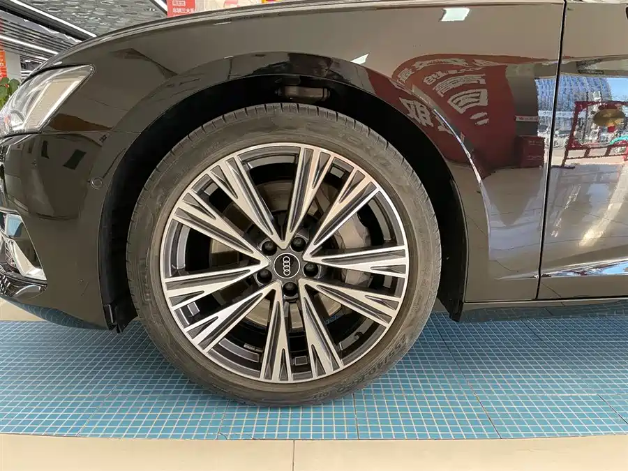 Used Audi A6L 2023 facelift 55 TFSI quattro exclusive and elegant model