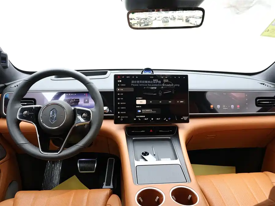 900x675_0_q87_c42_autohomecar__ChxpV2lGUe-AXleYAAGUNOHypeQ982.jpg.webp Used HUAWEI AITO M7 2026 extended range Max four-wheel drive version 6 seats