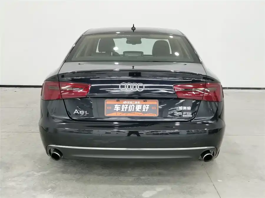 900x675_0_q87_c42_autohomecar__ChxpV2lGr8eAYYgzAAFvcSRIIjE455.jpg.webp Used Audi A6L 2015 TFSI Million Commemorative Intelligent Collar Model