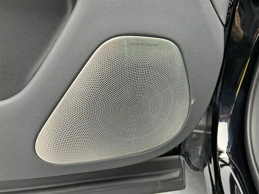 900x675_0_q87_c42_autohomecar__ChxpV2lHjtKABRaDAAPVRxlIqVQ249.jpg.webp Used HUAWEI AITO M7 2024 1.5T rear drive Plus version 5 seats