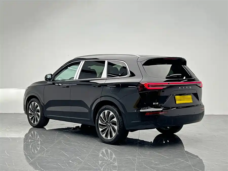 900x675_0_q87_c42_autohomecar__ChxpV2lHjtaAWvCHAAGP64y6cME164.jpg.webp Used HUAWEI AITO M7 2024 1.5T rear drive Plus version 5 seats