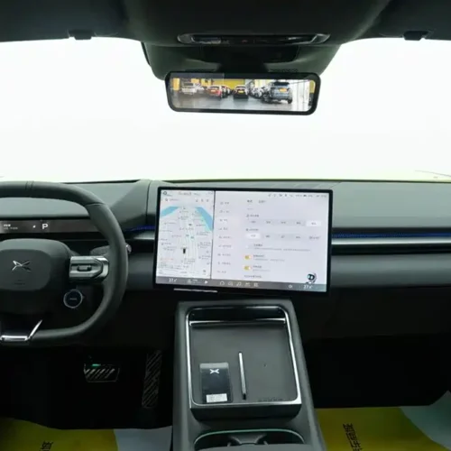 900x675_0_q87_c42_autohomecar__ChxpV2lHkwSAN2trAAEdQm1nOow561.jpg.webp Used Xpeng P7 2025 702 Long Battery Life Ultra