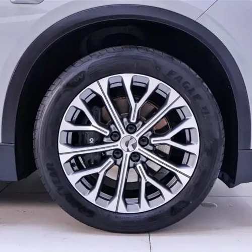 900x675_0_q87_c42_autohomecar__ChxpV2lHqCOAM3VgAAG4xfWlgEc762.jpg.webp Used NIO ES6 2024 model 75kWh