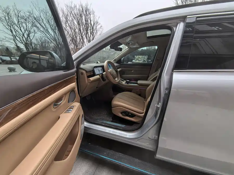 Used HUAWEI AITO M7 2024 1.5T Intelligent Driving Four-wheel Drive Max Edition 5 Seats