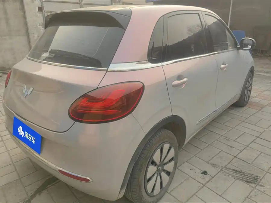 Used Wuling Bingo 2023 model 203km comfortable model