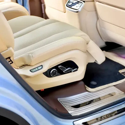 900x675_0_q87_c42_autohomecar__ChxpV2lJCumAKorKAAe_3-QeMpo324.jpg.webp Used HUAWEI AITO M7 2024 1.5T Intelligent Driving Four-wheel Drive Max Version 6 Seats