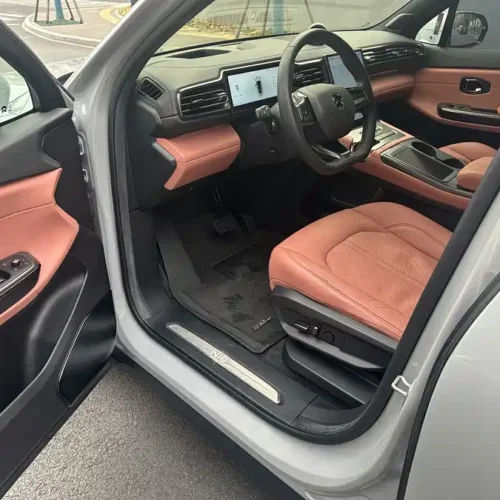 900x675_0_q87_c42_autohomecar__ChxpV2lJF62AcTUFAAamr3LcEgU955.jpg.webp Used NIO EC6 2020 440KM Signature Edition