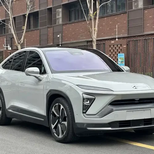 900x675_0_q87_c42_autohomecar__ChxpV2lJF6mAMpKMAAkhwIVxSGc378.jpg.webp Used NIO EC6 2020 440KM Signature Edition