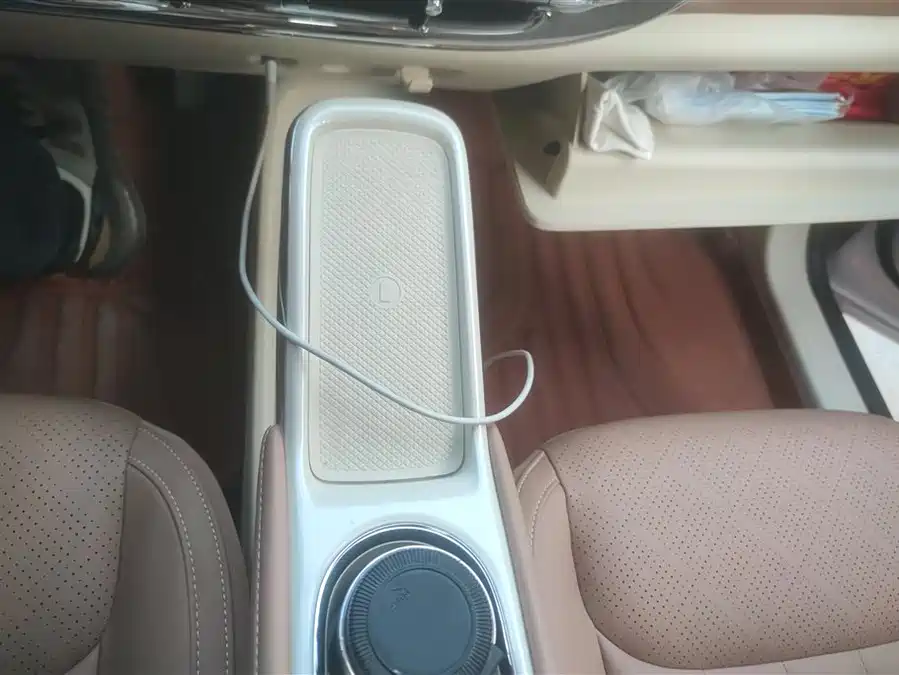 Used Wuling Bingo 2025 model 333km Yuexiang model