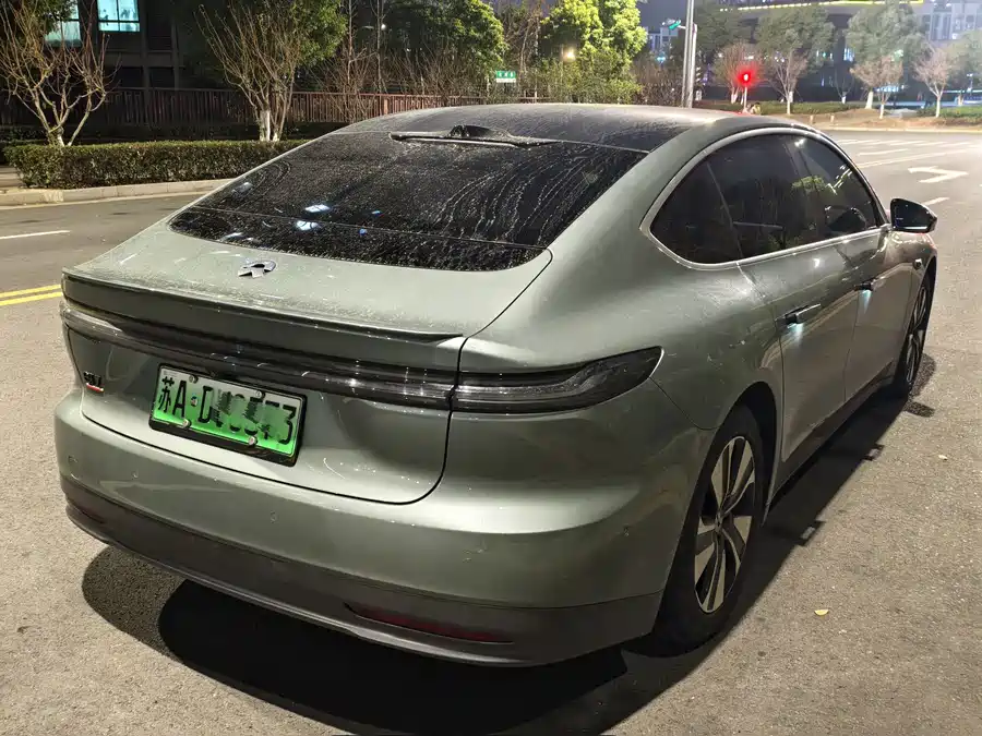 900x675_0_q87_c42_autohomecar__ChxpV2lKlISAf1WbAAhzaeHkYVY187.jpg.webp Used NIO ET7 2022 model 75kWh