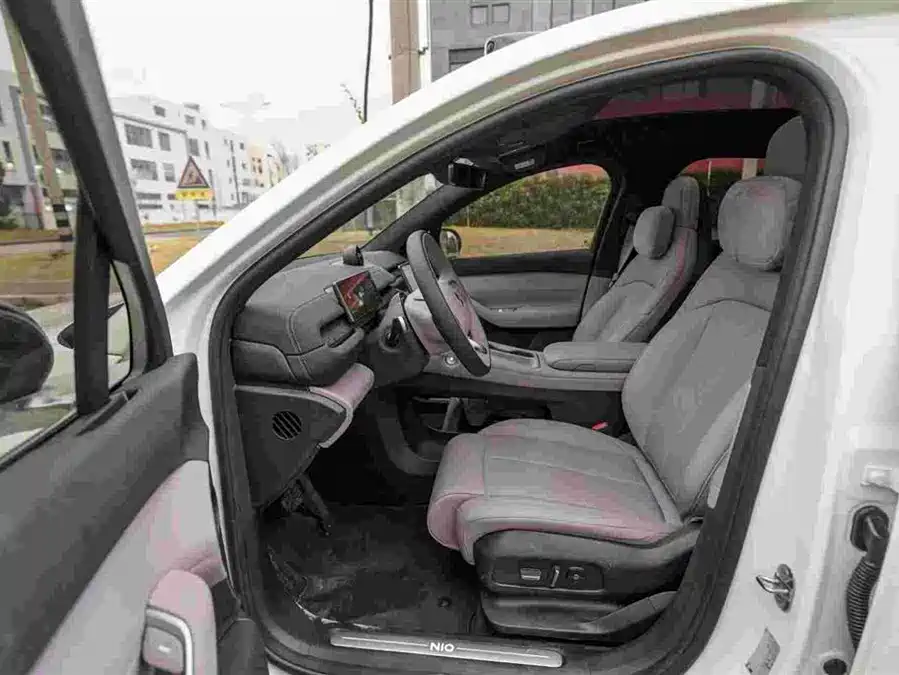 Used NIO EC6 2024 model 75kWh