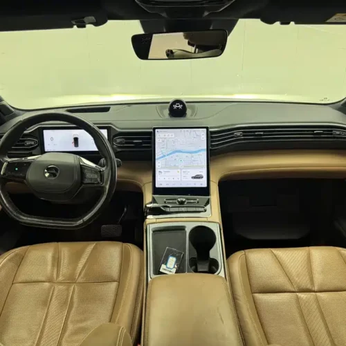 900x675_0_q87_c42_autohomecar__ChxpV2lLbZKAQ50PAAmOqd9iRV0008.jpg.webp Used NIO ES8 2022 model 100kWh signature version six seats