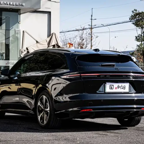 900x675_0_q87_c42_autohomecar__ChxpV2lLdpCAM8LzAAyLp9cU5Fg355.jpg.webp Used NIO ET5T 2025 75kWh Touring