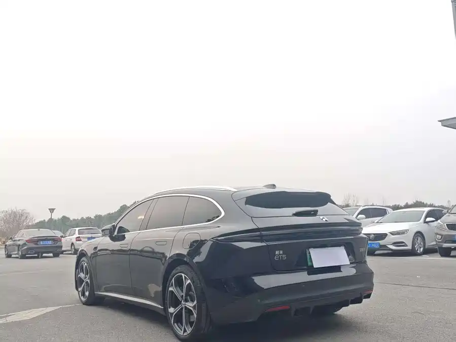 900x675_0_q87_c42_autohomecar__ChxpV2lMmTeAe2EUAAGQZzC8LSE672.jpg.webp Used NIO ET5T 2023 75kWh Touring