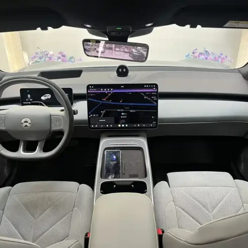 900x675_0_q87_c42_autohomecar__ChxpV2lMrbaAfeKyAAXzUc2_TbY131.jpg.webp Used NIO ET5T 2025 Champion Commemorative Edition 75kWh Tourin