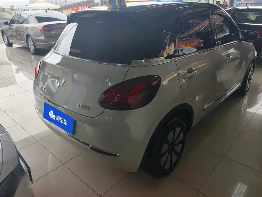 Used Wuling Bingo 2023 model 333km Yuexiang model