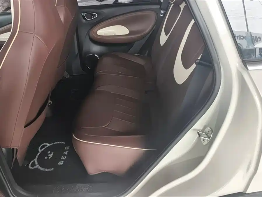 Used Wuling Bingo 2023 model 333km Yuexiang model